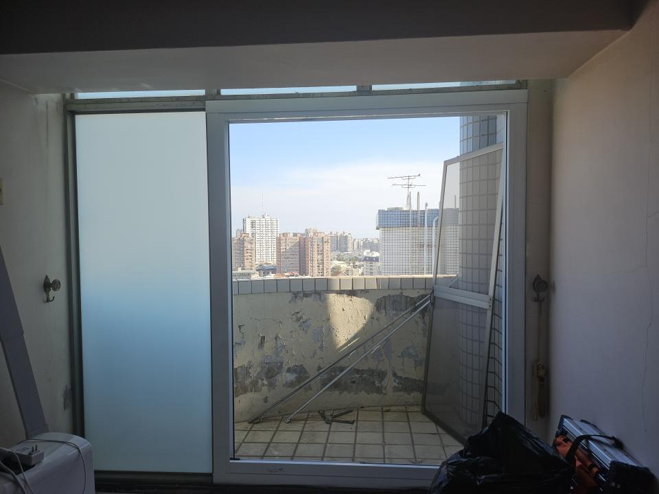窗簾安裝維修案件圖片