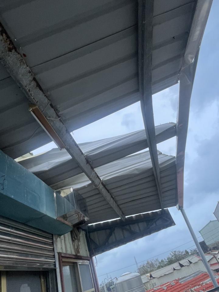 遮雨棚安裝案件圖片