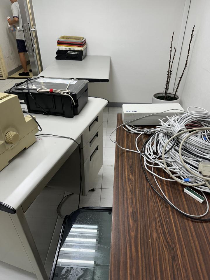 辦公家具回收案件圖片 辦公家具回收案件圖片