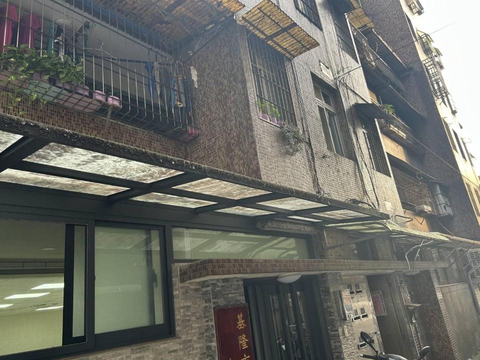 遮雨棚安裝案件圖片