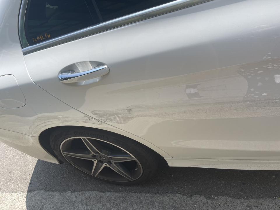 汽車板金烤漆案件圖片