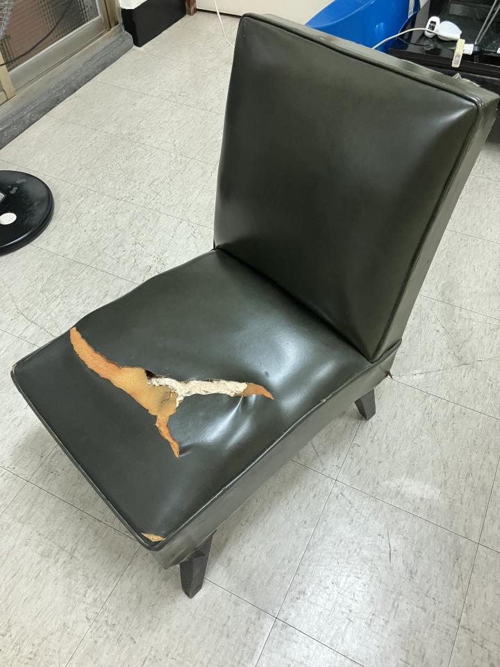 沙發修理案件圖片