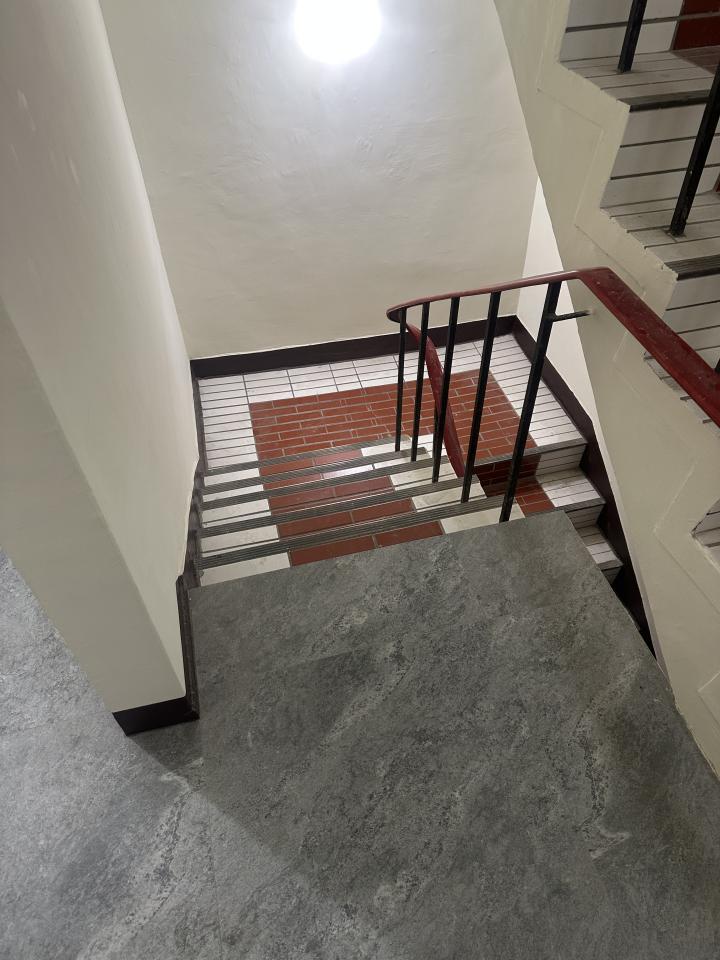 樓梯扶手案件圖片