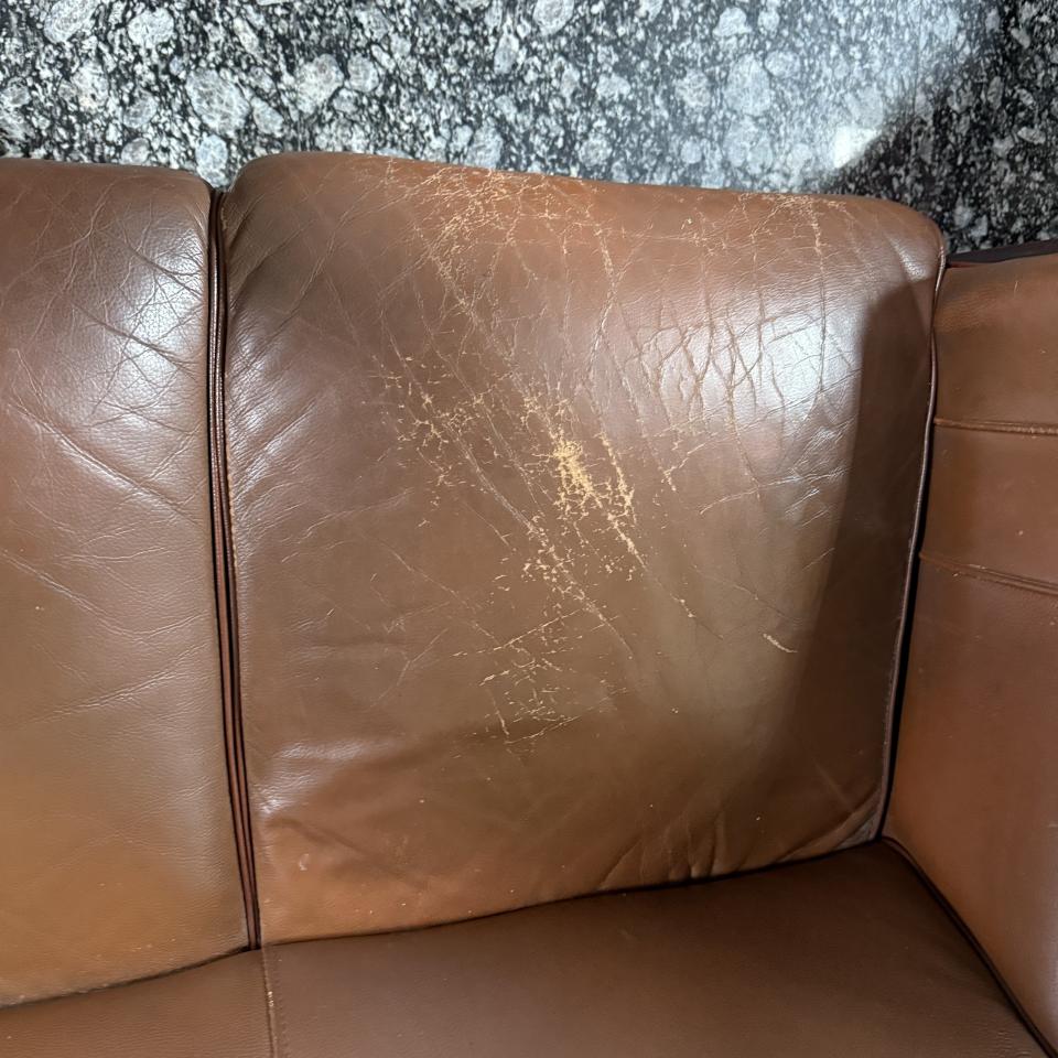 沙發修理案件圖片