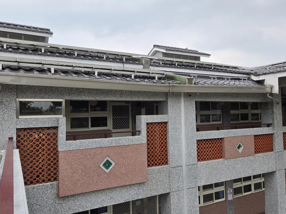 屋簷排水槽施工案件圖片