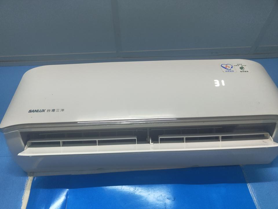 冷氣維修保養案件圖片