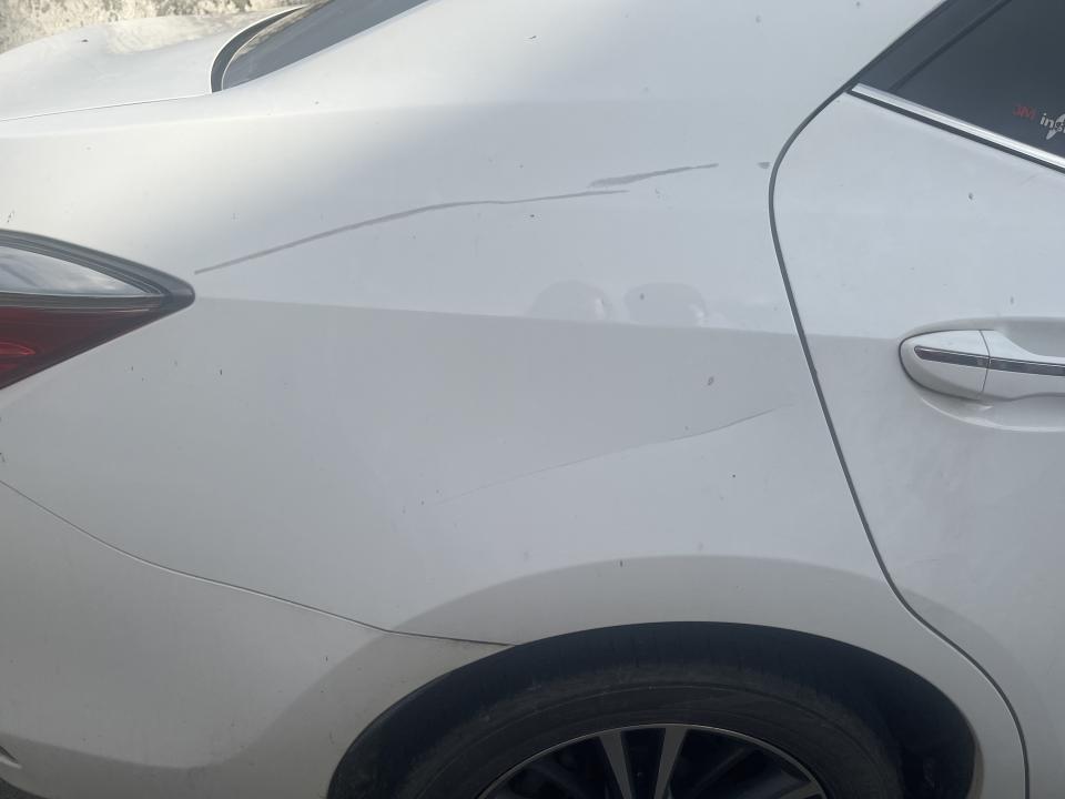 汽車板金烤漆案件圖片