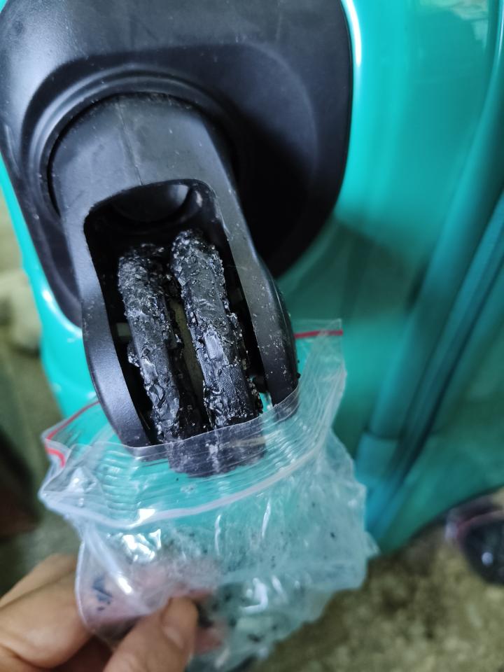 行李箱維修案件圖片