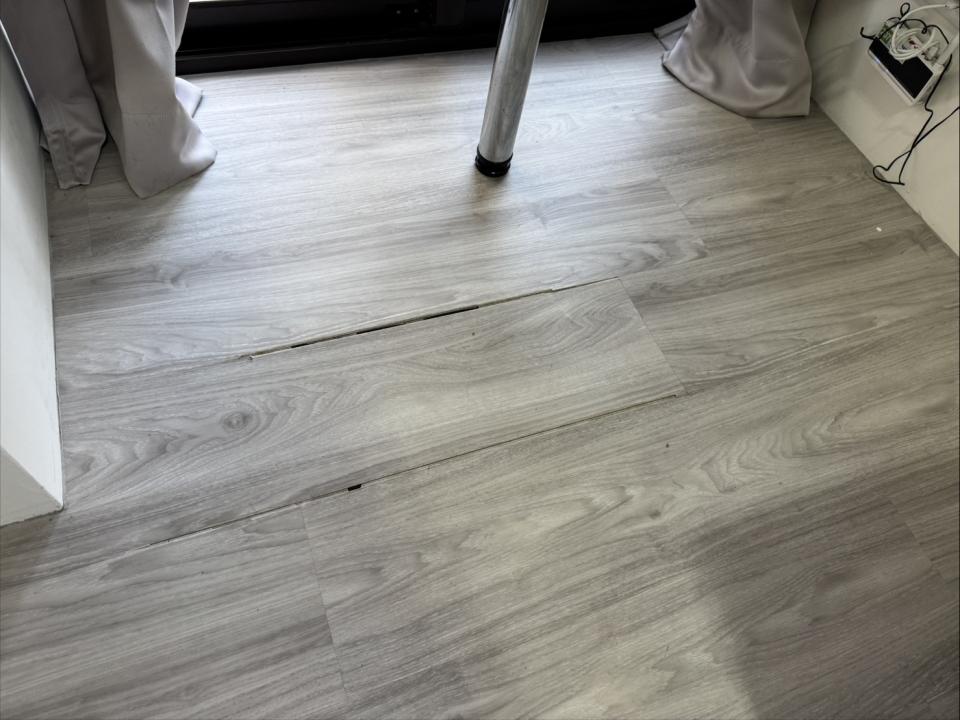 地板維修案件圖片