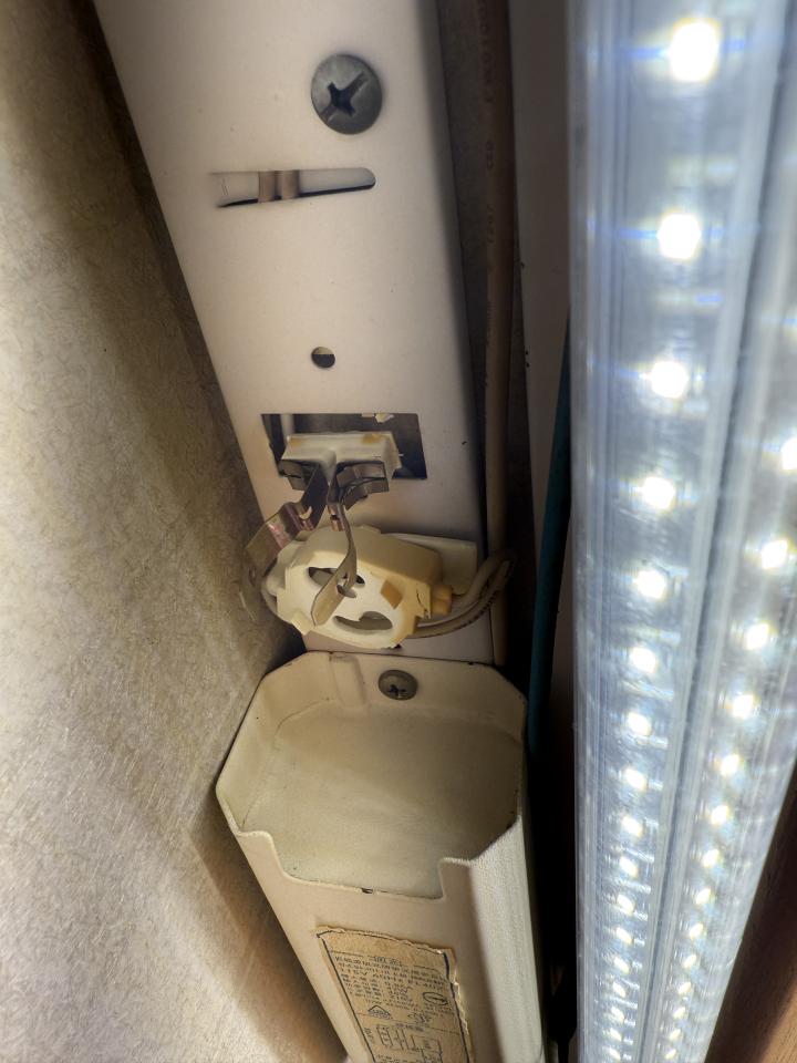 燈具安裝案件圖片