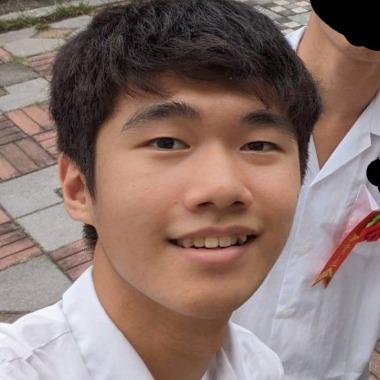 提供制作vtuber服務的專家洪顥恩