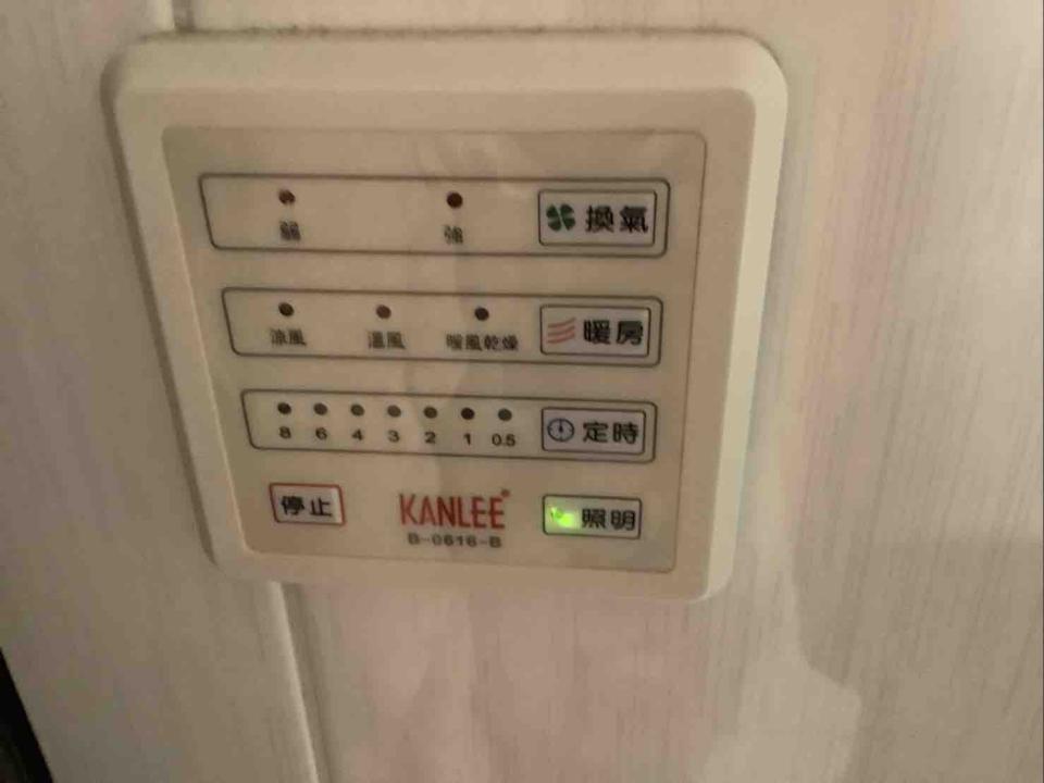 浴室暖風機安裝案件圖片
