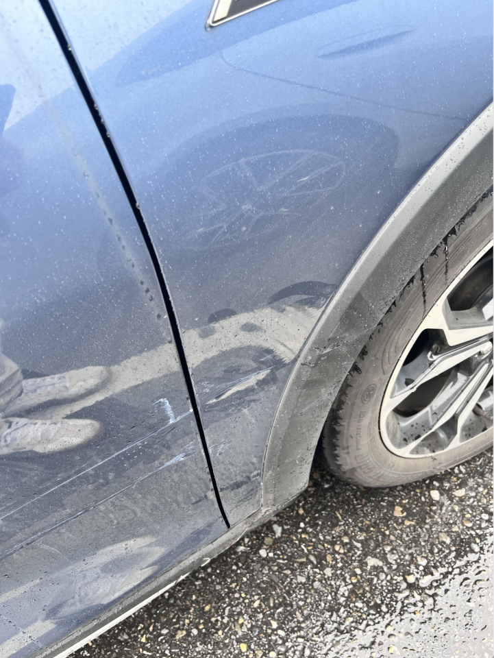 汽車板金烤漆案件圖片