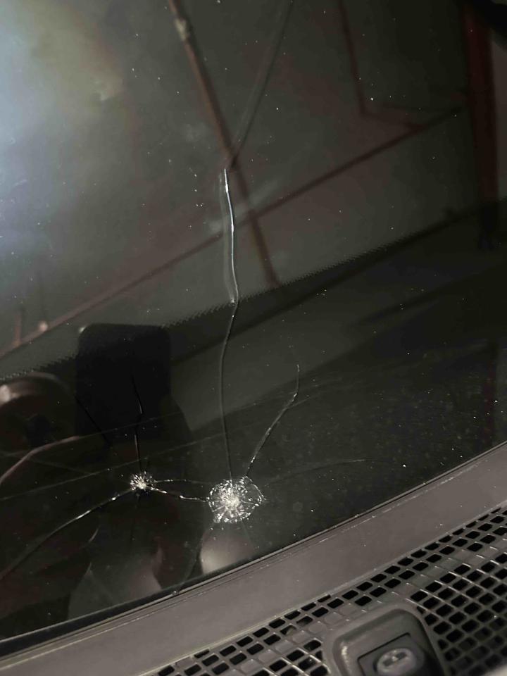 汽車玻璃修補案件圖片