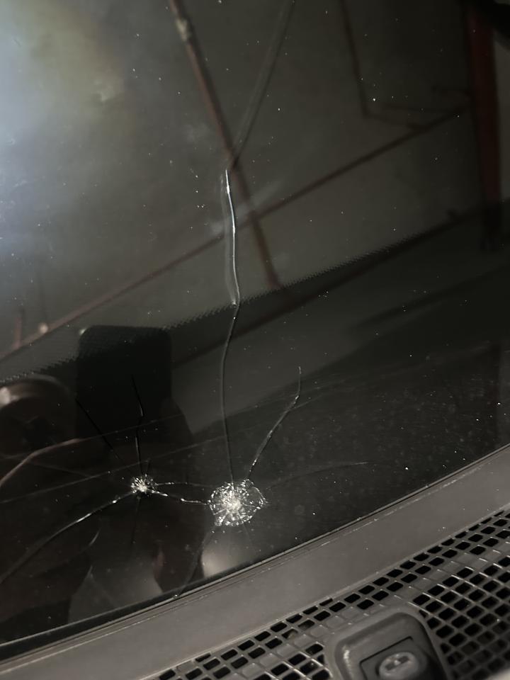 汽車玻璃修補案件圖片
