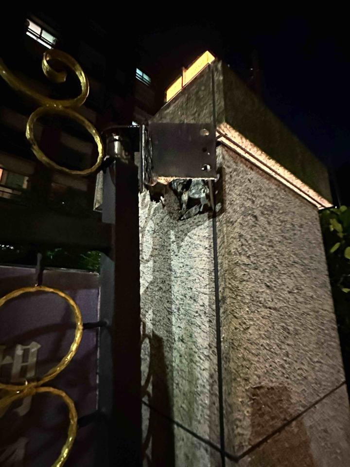 鐵門案件圖片