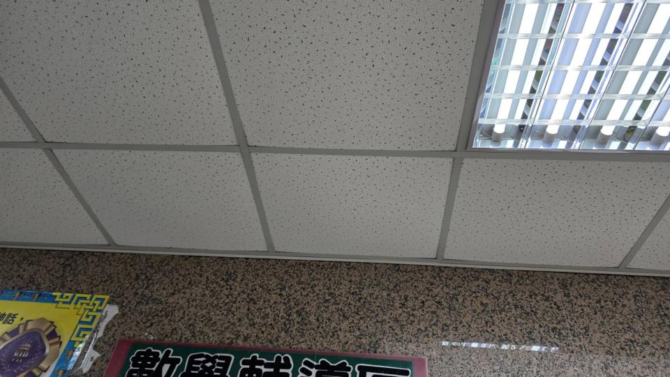 電視壁掛架安裝案件圖片