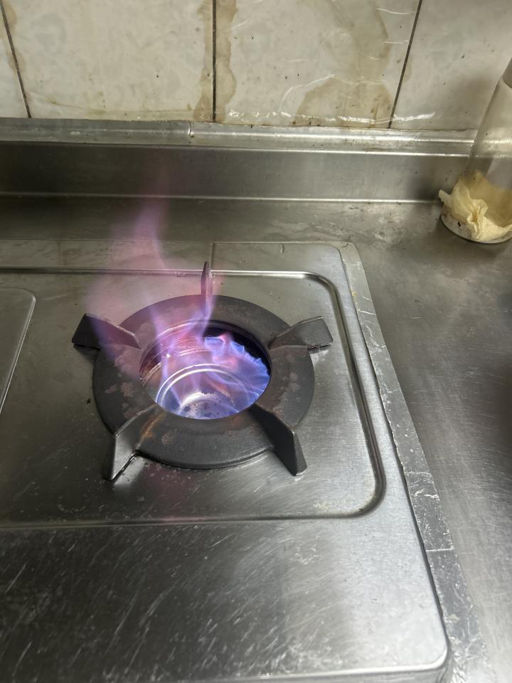 瓦斯爐安裝維修案件圖片