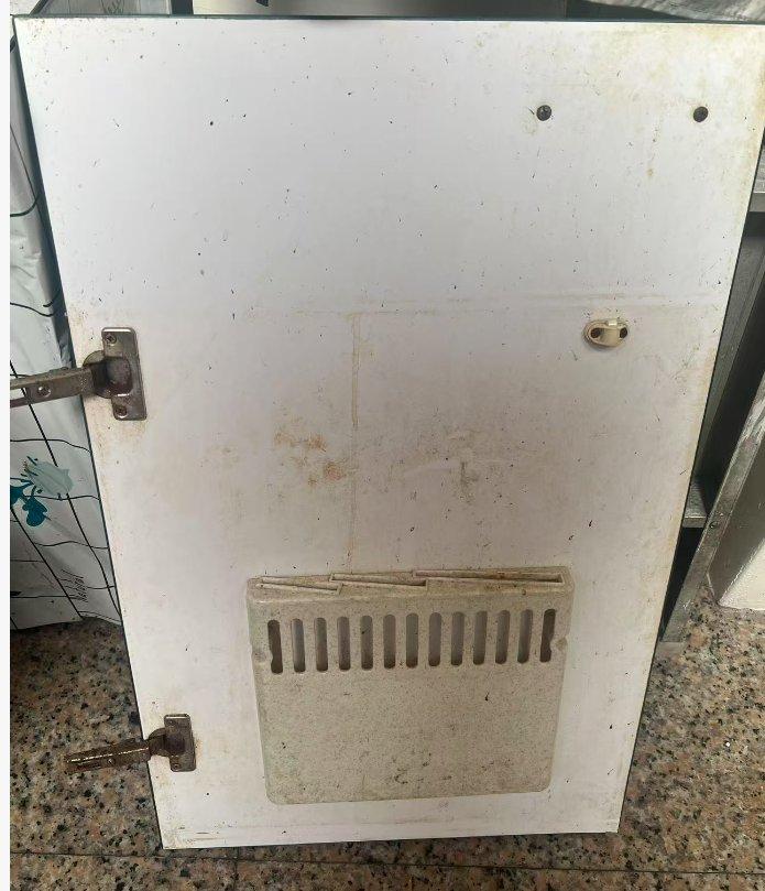 櫥櫃門片更換案件圖片