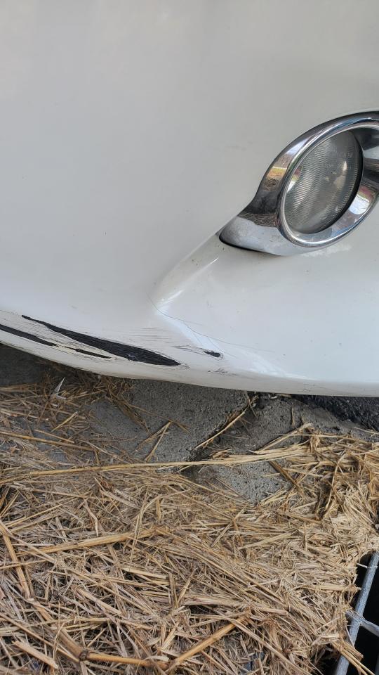汽車板金烤漆案件圖片
