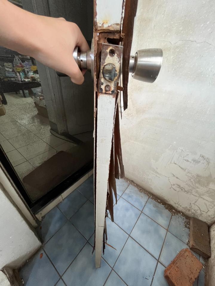 門片安裝案件圖片