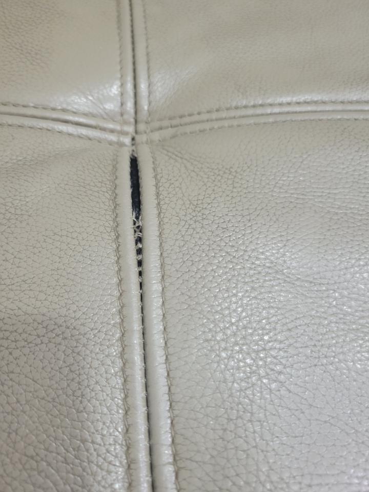 沙發修理案件圖片