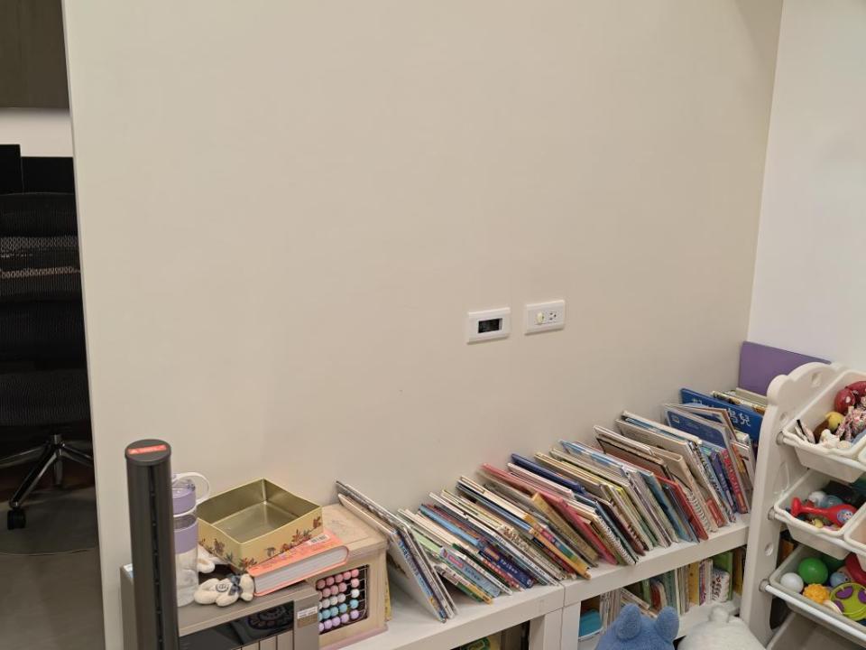 電視壁掛架安裝案件圖片