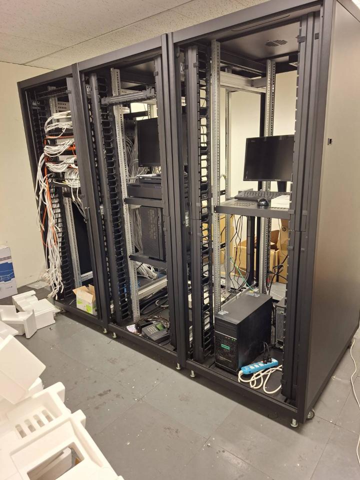 辦公家具回收案件圖片