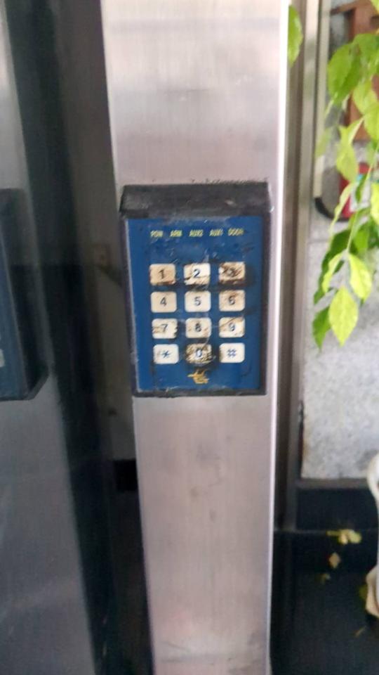 門片維修案件圖片