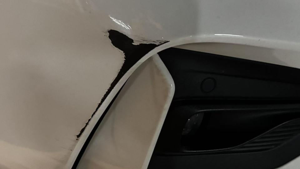 汽車板金烤漆案件圖片