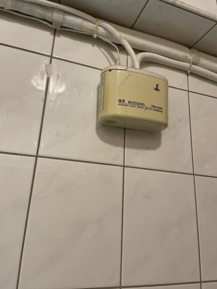 冷氣排水器安裝案件圖片