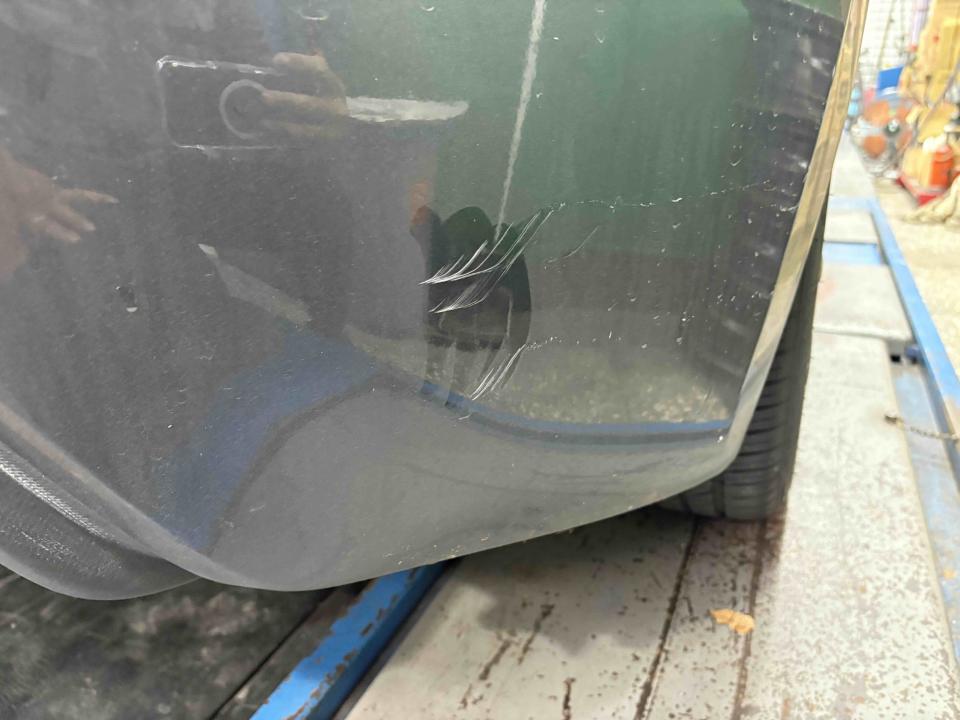 汽車板金烤漆案件圖片