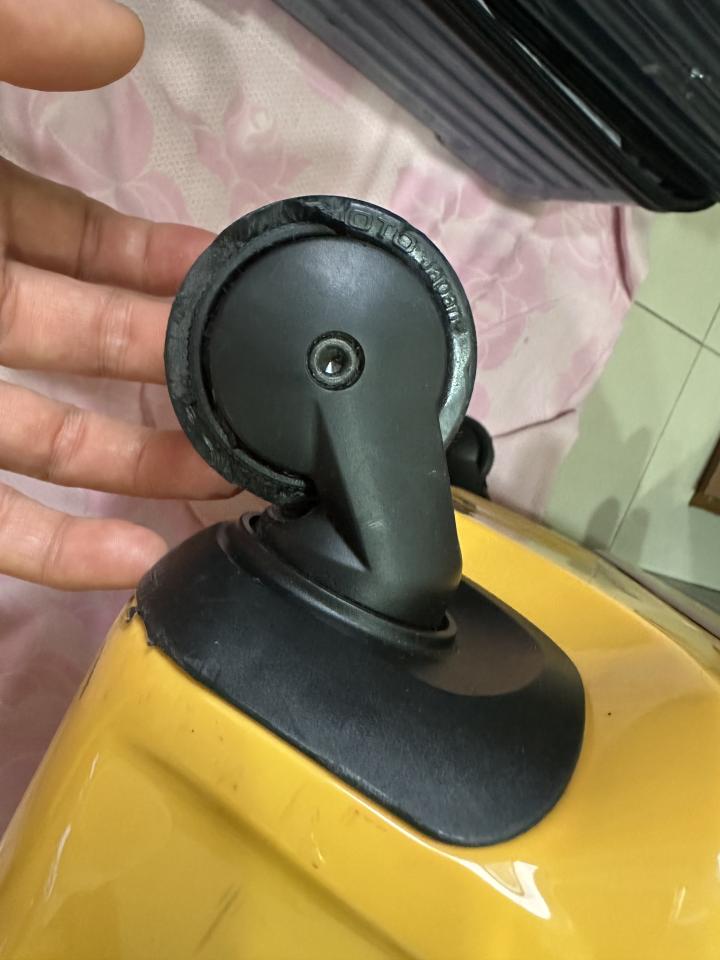 行李箱維修案件圖片