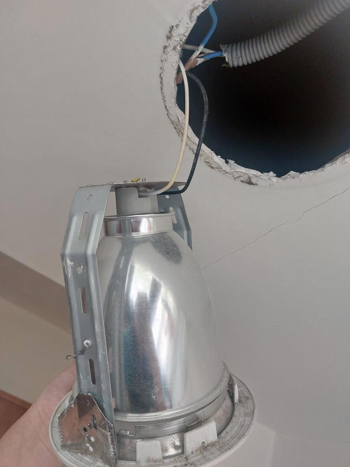 燈具安裝案件圖片 燈具安裝案件圖片