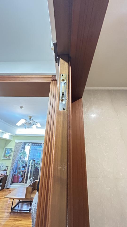 門片維修案件圖片
