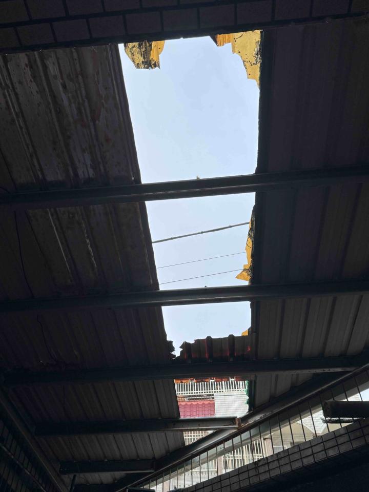 採光罩案件圖片