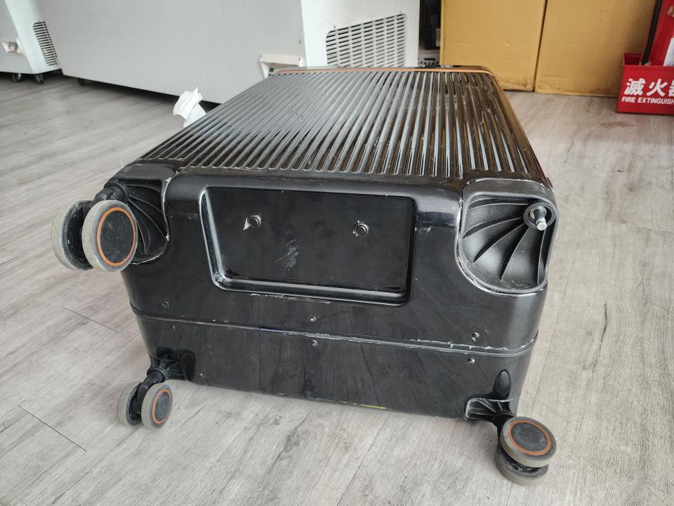 行李箱維修案件圖片