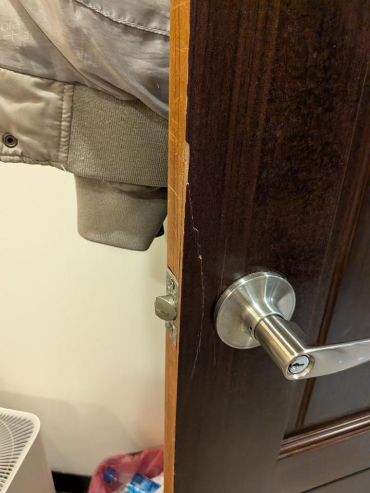門片維修案件圖片