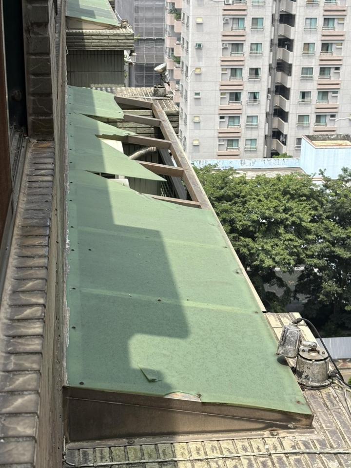 採光罩案件圖片