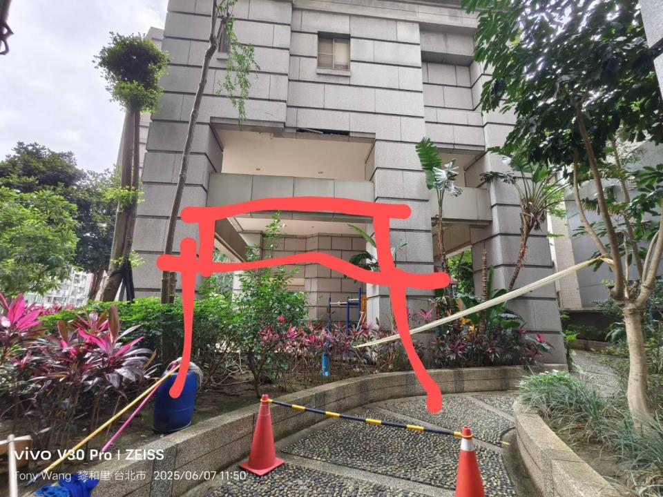 外牆裝潢板案件圖片 外牆裝潢板案件圖片