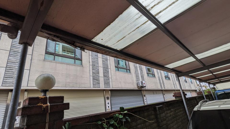 屋簷排水槽施工案件圖片