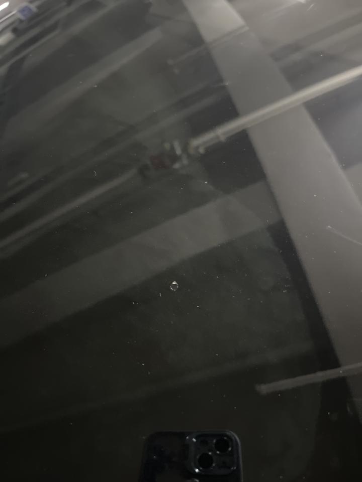 汽車玻璃修補案件圖片