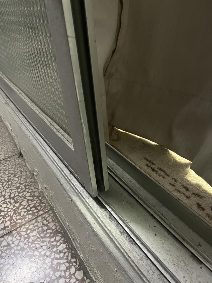 窗戶維修案件圖片