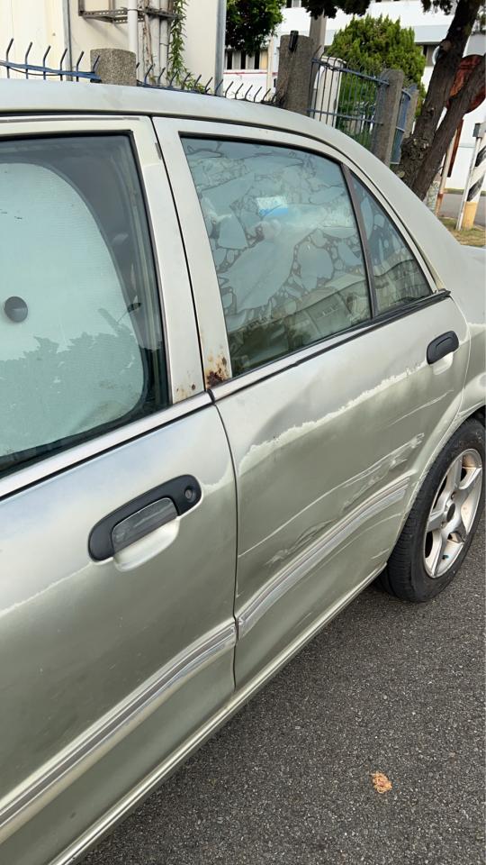汽車板金烤漆案件圖片