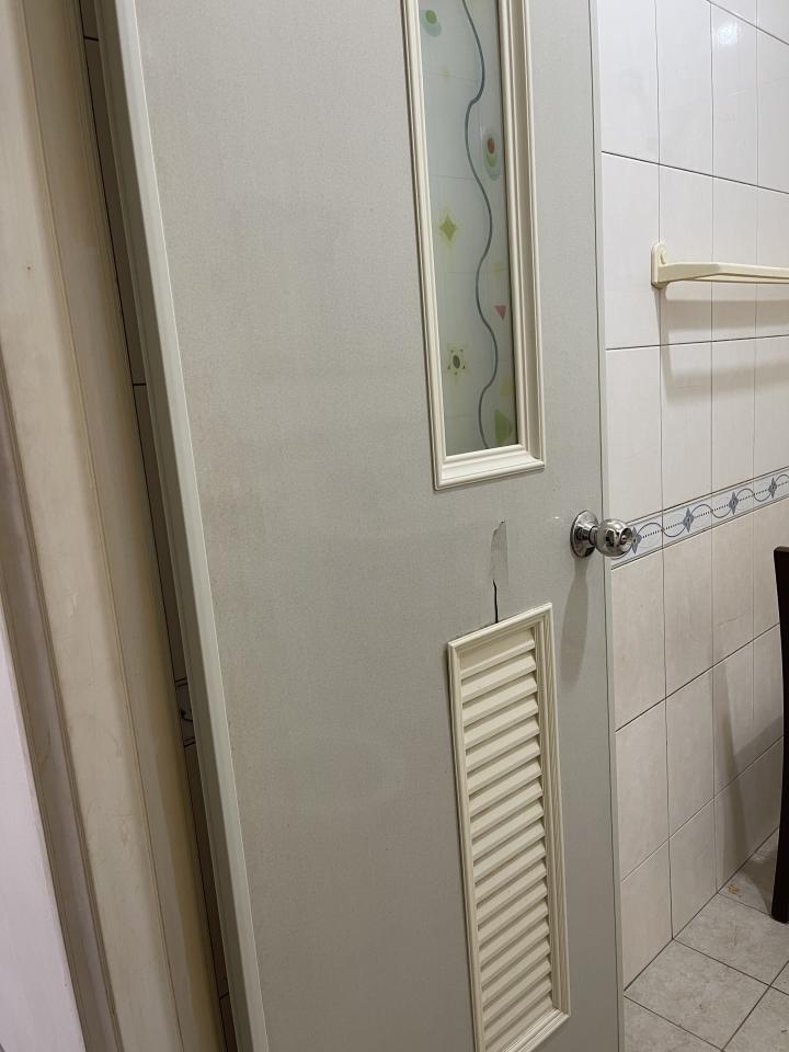 浴室門案件圖片