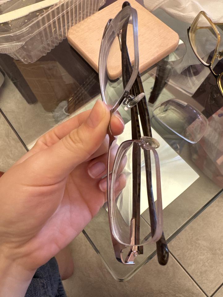 眼鏡維修案件圖片