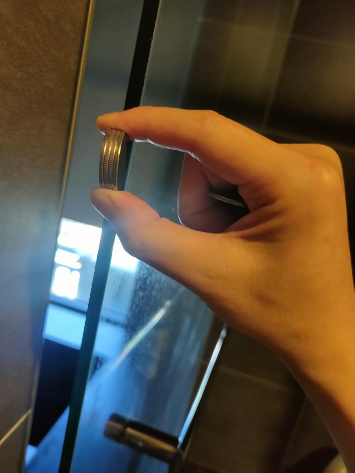 浴室門案件圖片