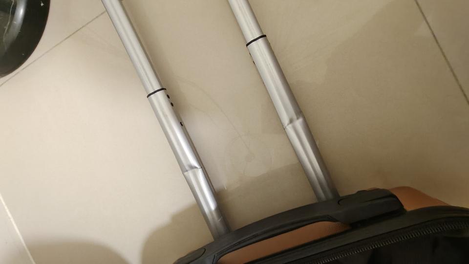 行李箱維修案件圖片 行李箱維修案件圖片