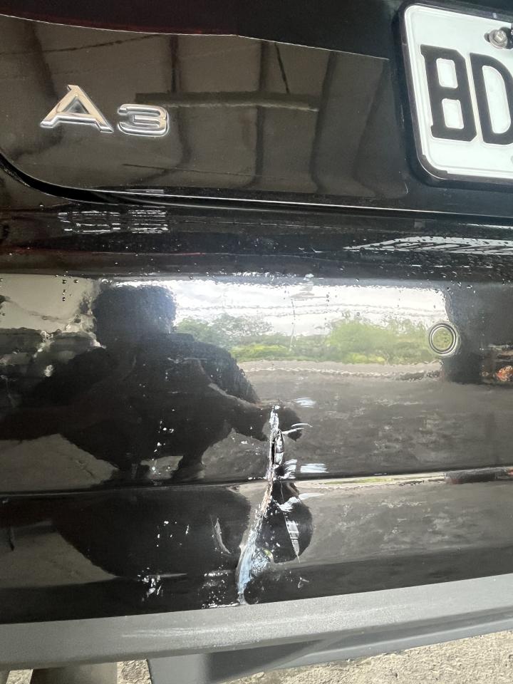 汽車板金烤漆案件圖片