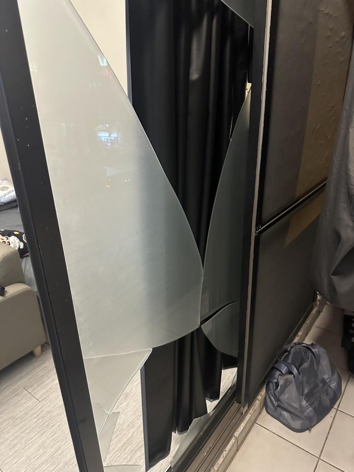 鋁門窗案件圖片